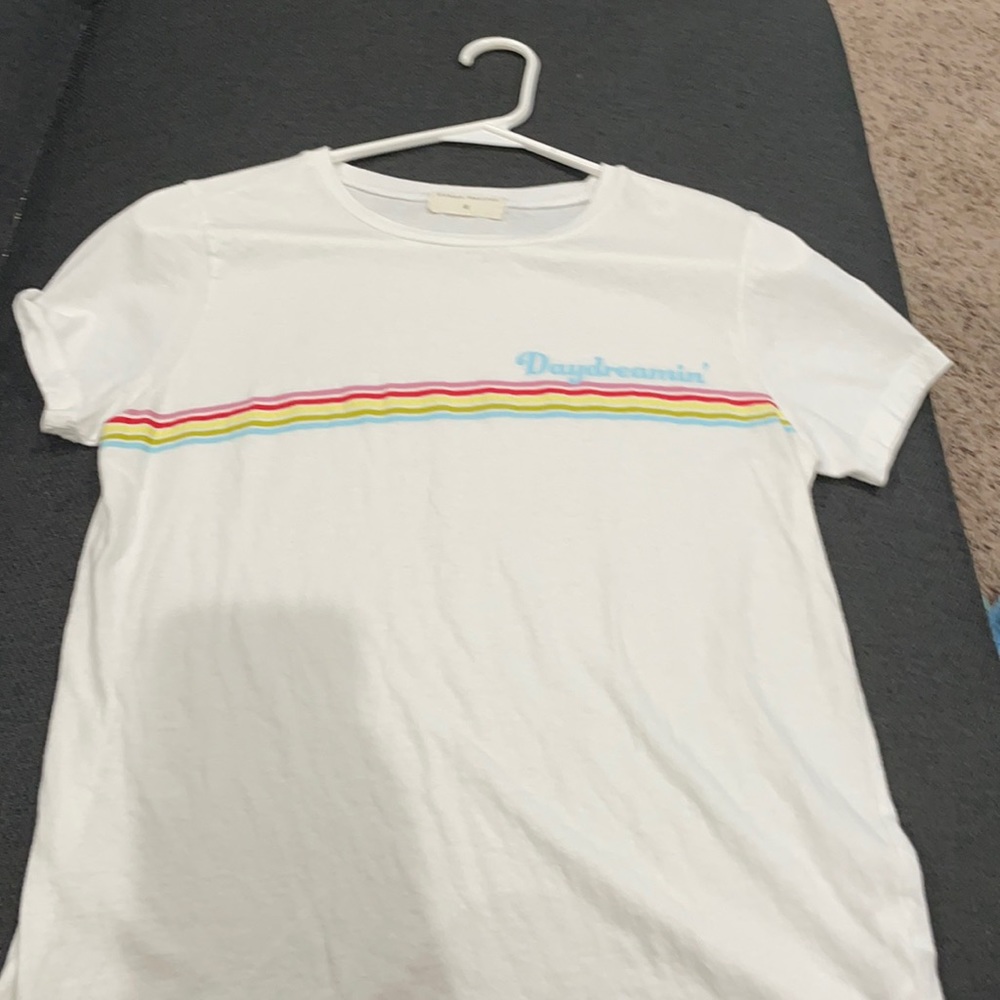 White T-shirt With rainbow detail